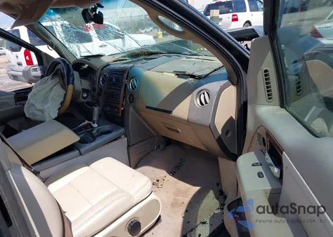 2004 Ford F-150 Lariat/Xl/Xlt z USA, uszkodzony, nr VIN 1FTPX12514NB25784